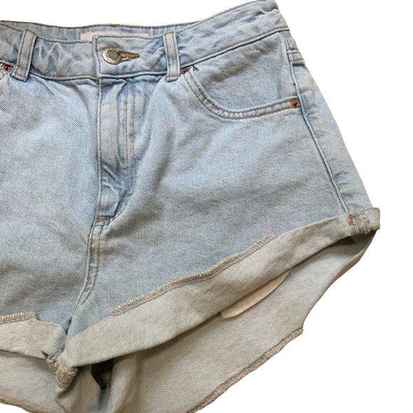 TOPSHOP light wash denim high waisted shorts size 4 - Picture 2 of 7